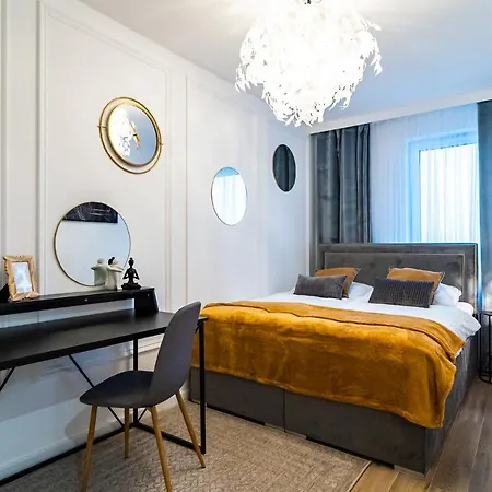 Apartamentysnu, Struga Tower Double Gold Z Parkingiem Radom